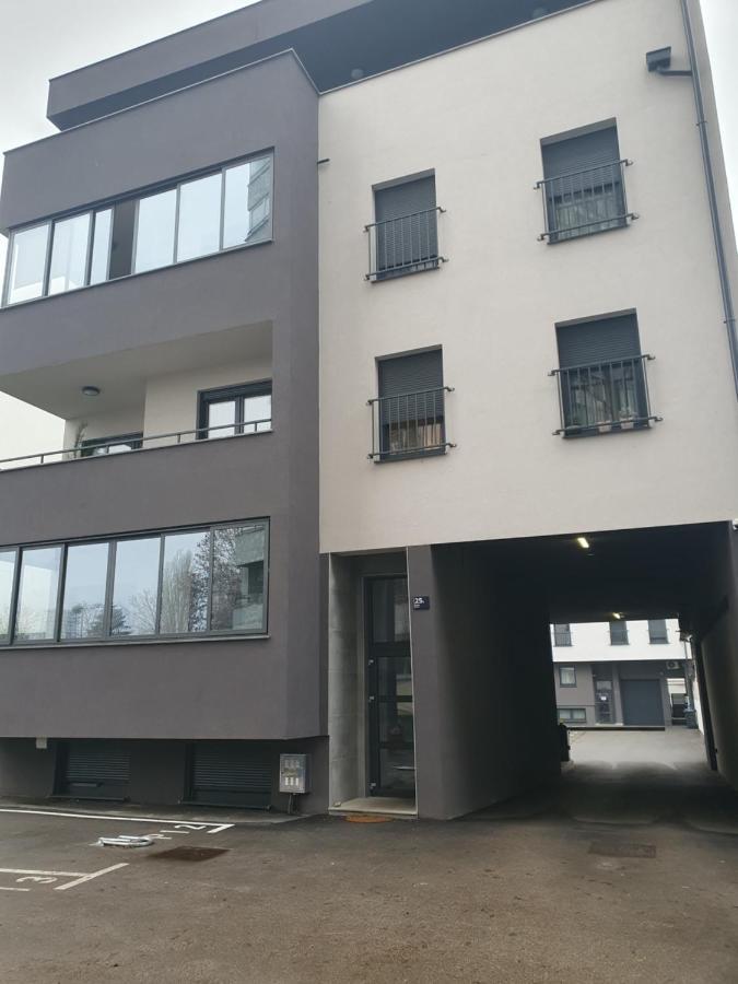 Cosy 35M2 Appartment Zágráb Kültér fotó